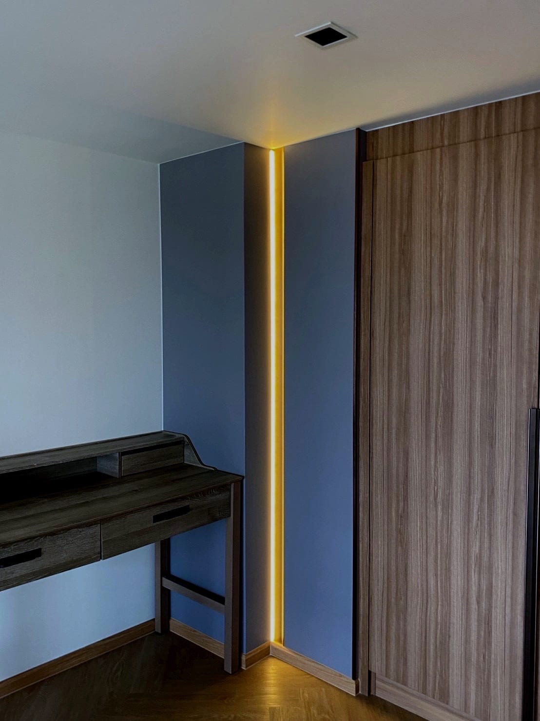 Charming 1-Bed Condo on Charoennakhon, 43 sqm - Available Now 4