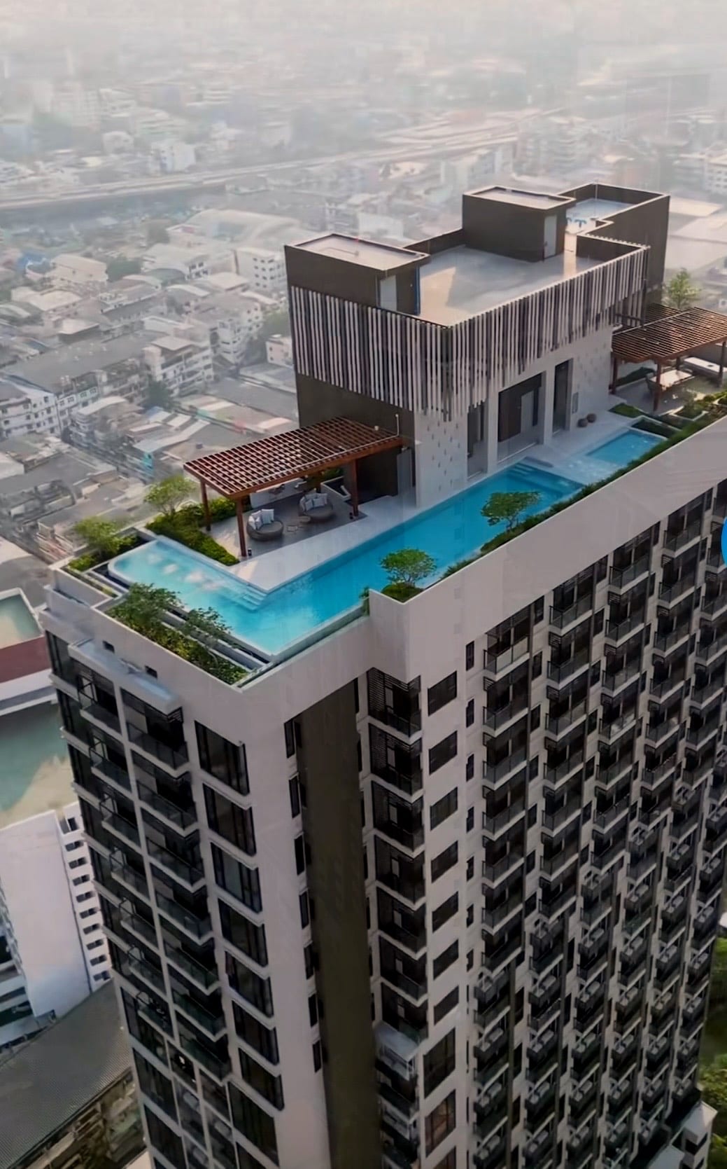 Charming 1-Bed Condo on Charoennakhon, 43 sqm - Available Now 8