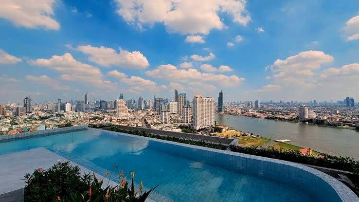 Charming 1-Bed Condo on Charoennakhon, 43 sqm - Available Now 7