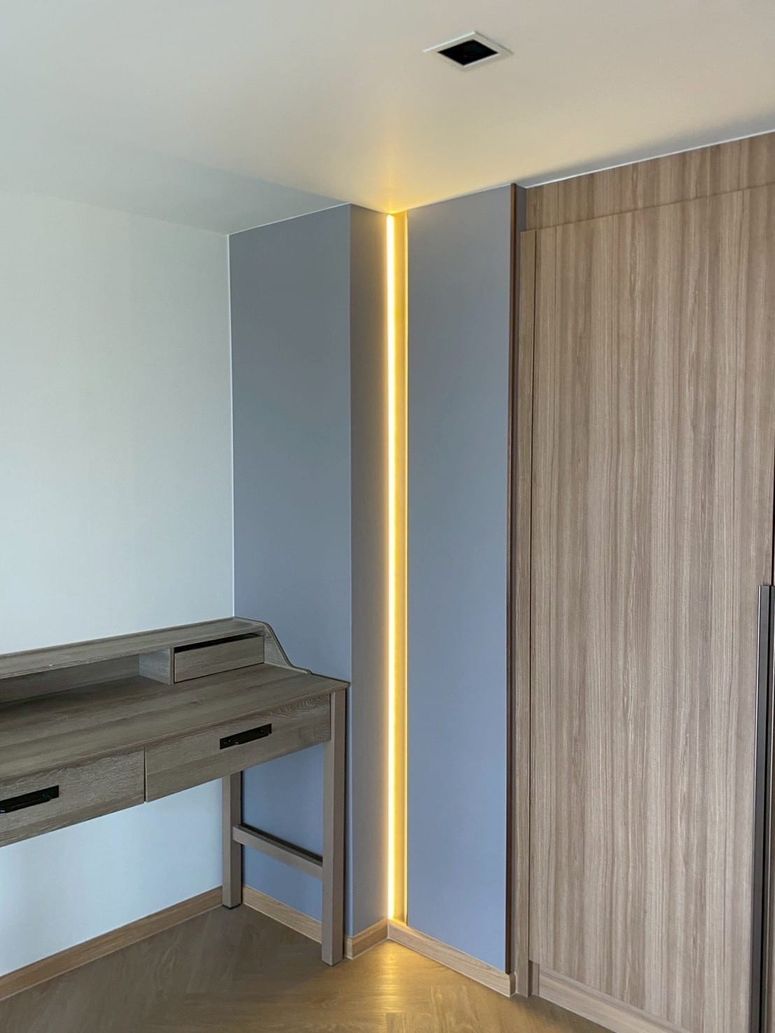 Charming 1-Bed Condo on Charoennakhon, 43 sqm - Available Now 5