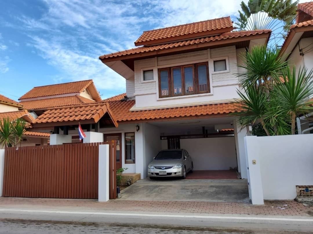 Urgent !! Detached House for rent Baan Aob Aun 8