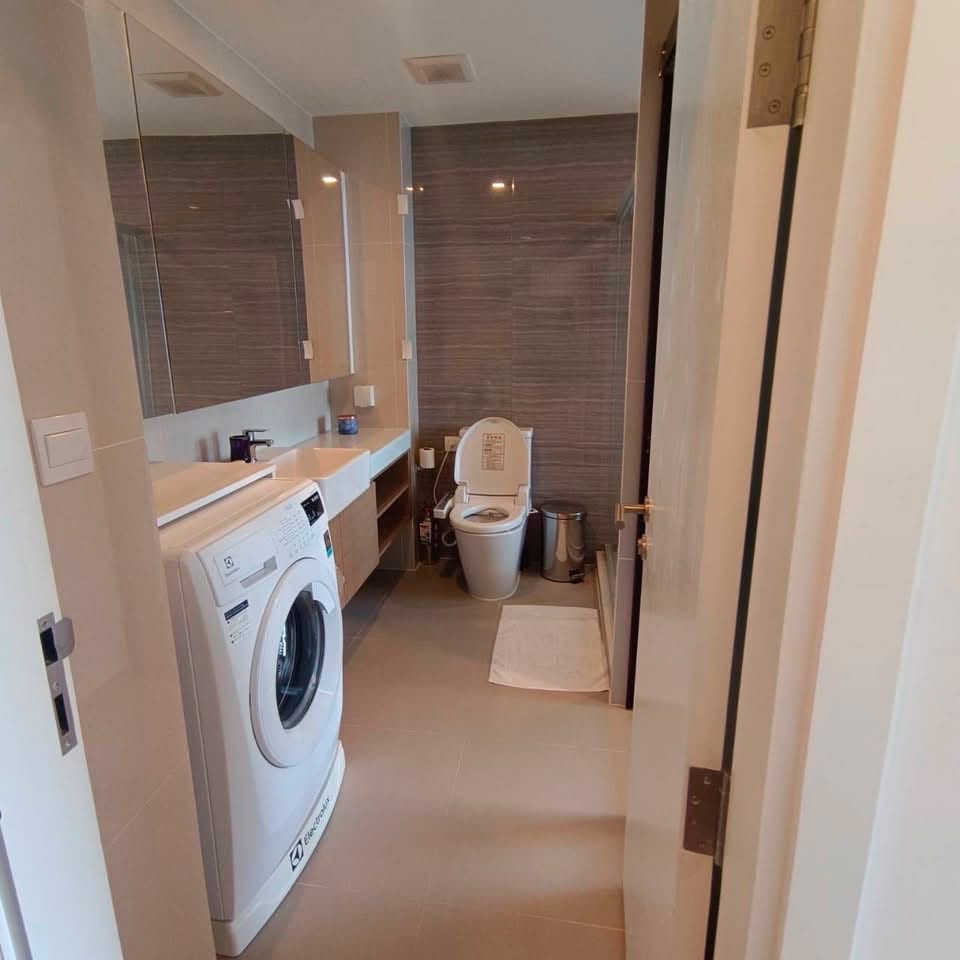 🔥 Knightsbridge The Ocean Sriracha | Mountain View | Jacuzzi Bathtub | Luxury Hotel-Style Decor | Built-in Furniture 🔥 5