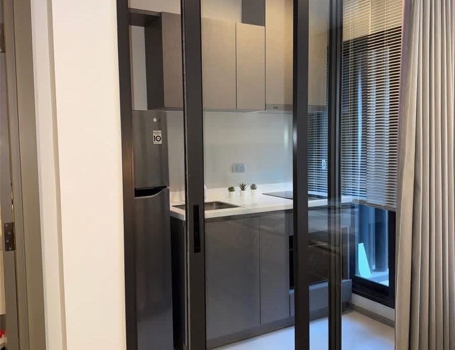 🔥 Life Asoke Hype | High-Floor 1BR | 26 SQ.M. | WFH Ready | Premium Workstation | Rama 9 🔥 5