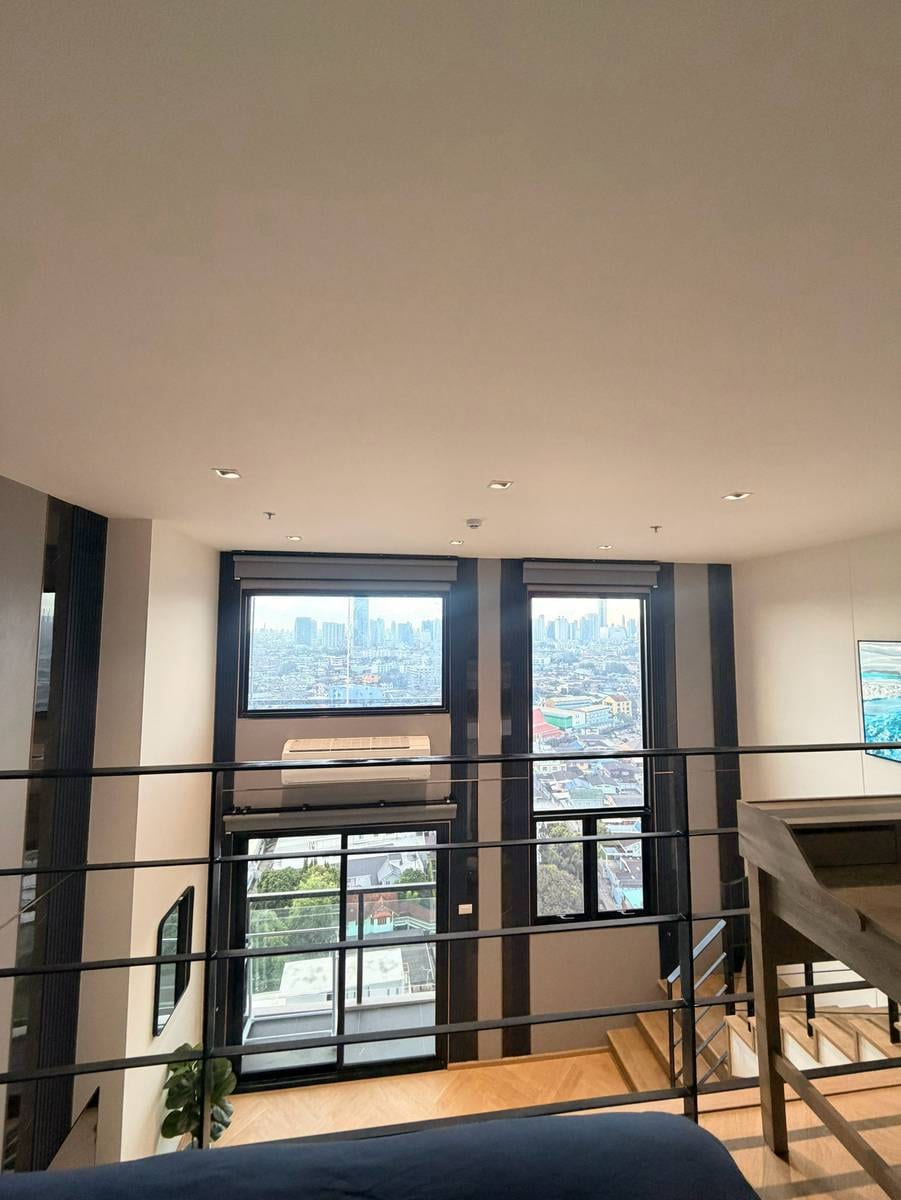 Charming 1-Bed Condo on Charoennakhon, 43 sqm - Available Now 32