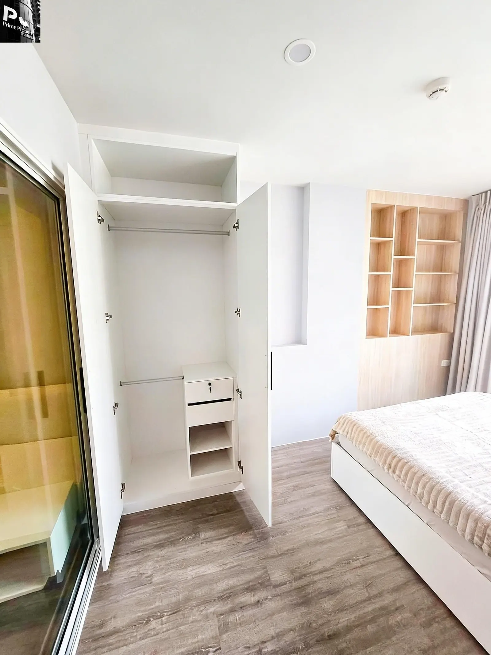 Super Modern 1+0.5 Bedroom Innovative Home: Mini Bedroom Condo at Blue Phahonyothin 35 – ฿4,300,000 8