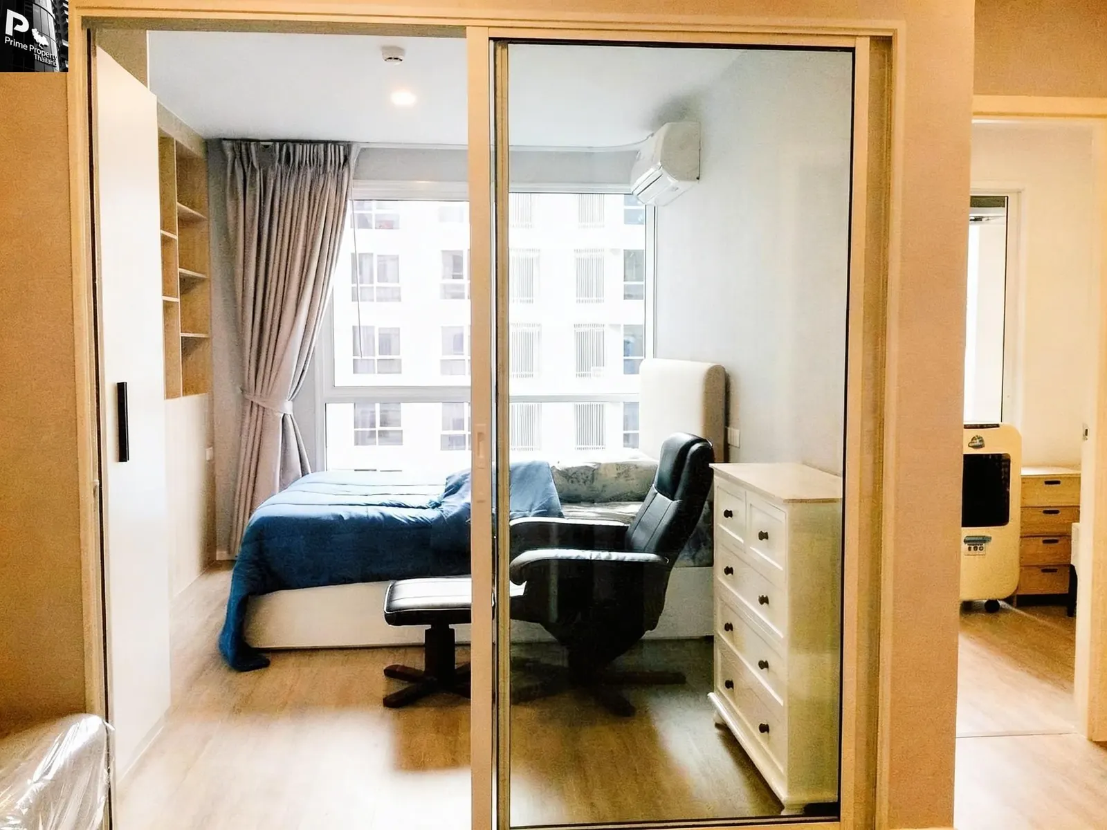 Super Modern 1+0.5 Bedroom Innovative Home: Mini Bedroom Condo at Blue Phahonyothin 35 – ฿4,300,000 9