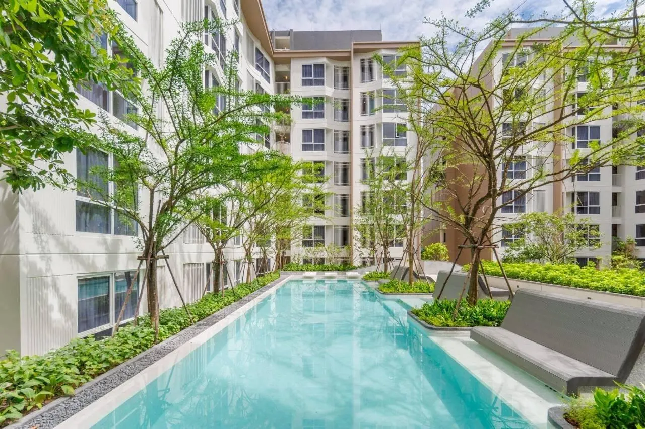 Super Modern 1+0.5 Bedroom Innovative Home: Mini Bedroom Condo at Blue Phahonyothin 35 – ฿4,300,000 4