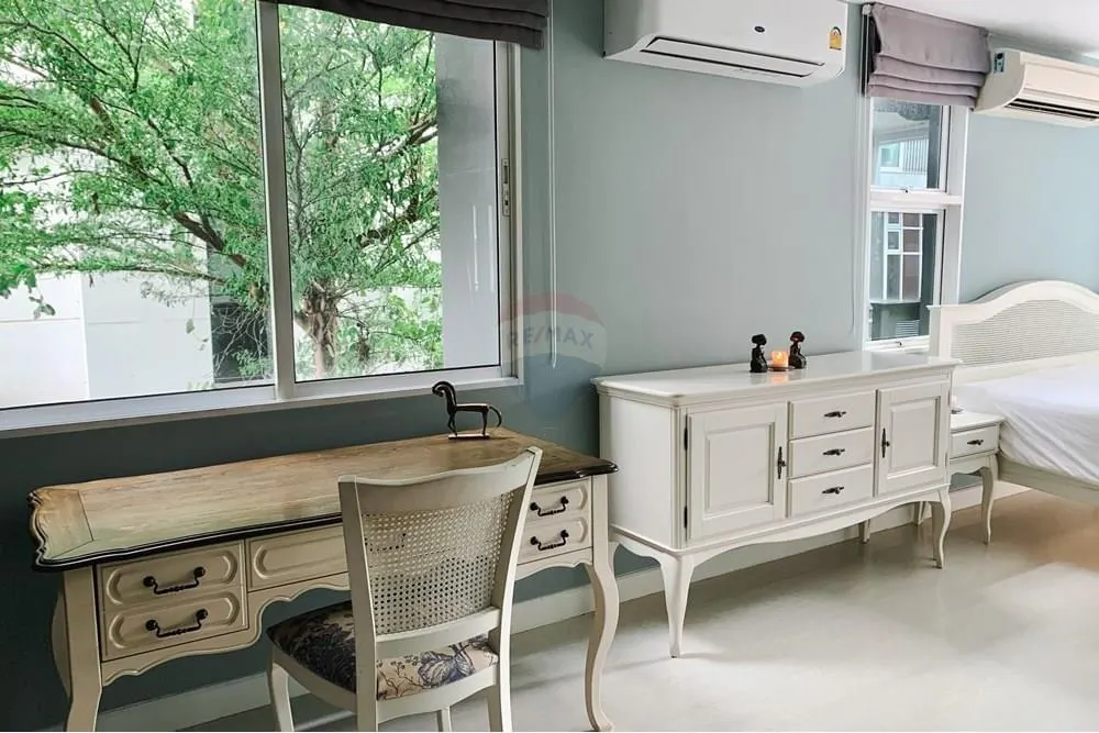 1-Bedroom Condo in the Heart of Ekkamai — Ready to Move in, Great Value! 4