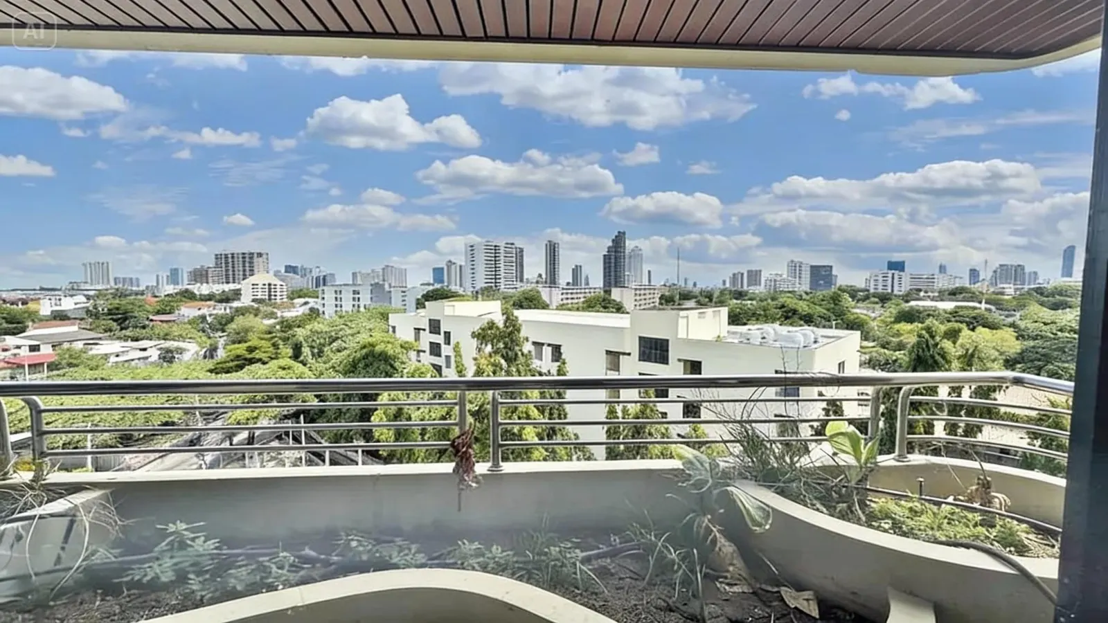 Lavish 2-Bedroom Residence at Supreme Ville, Sathorn 5