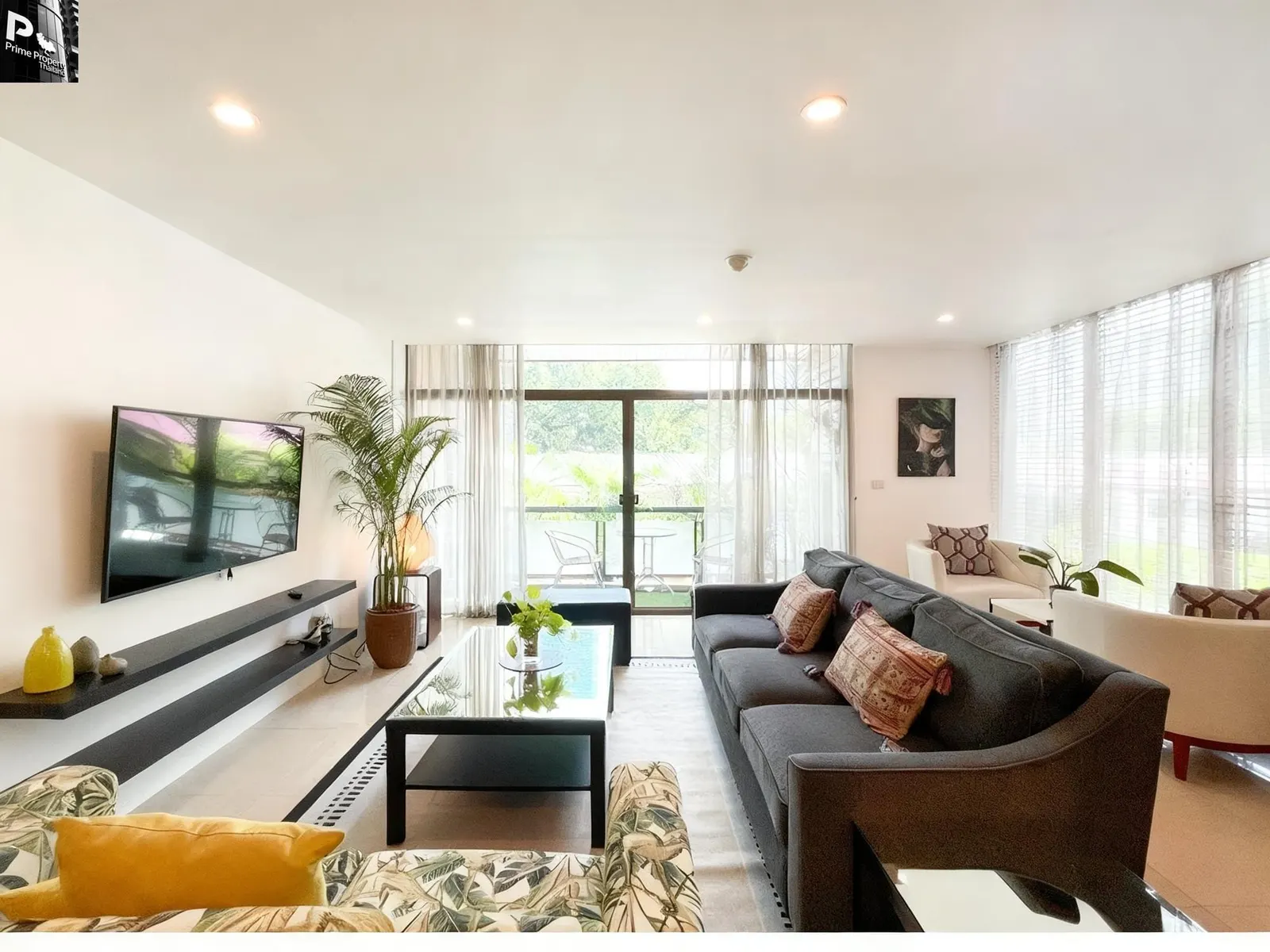 Step into refined urban living at Baan Ananda - 3‑bedroom, 2‑bath between Thonglor-Ekkamai 8