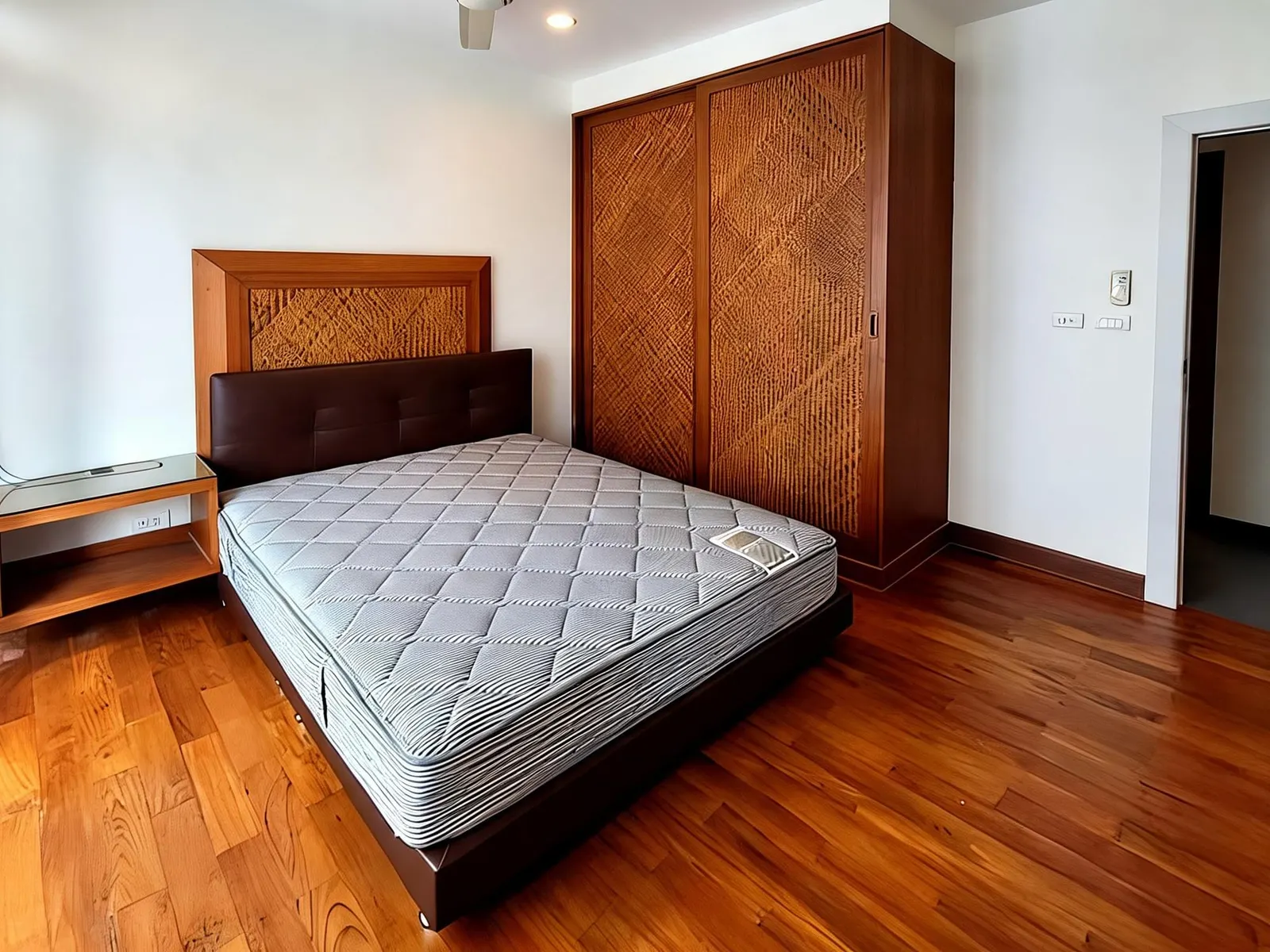 Fully Renovated 4-Bedroom Condo at The Prime 11 – 7-Minute Walk to BTS Nana 2