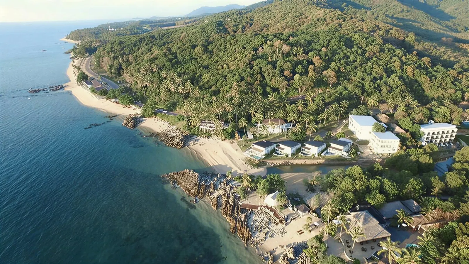 Coconat Bay beachfront penthouse, Koh Lanta: 336 sqm, 5 bedrooms, private pool, 19,000,000 THB 3