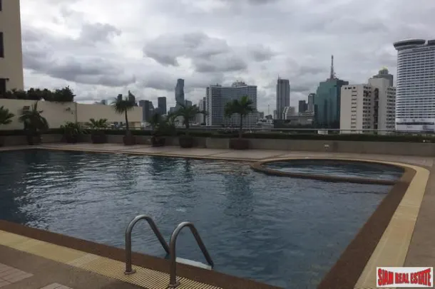 Baan Chao Praya - Riverfront Three Bedroom Corner Condo for Rent in Krung Thonburi 4