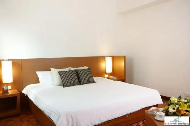Stylish Two Bedroom Apartments for Rent in Lumphini 4