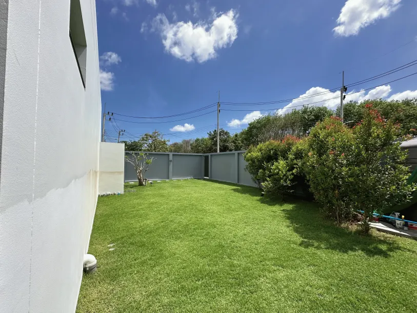 🏡 Modern 3-Bedroom 3-Bathroom Private Pool Villa for Rent in Thalang 2