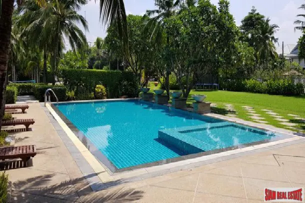 Noblewana - Tropical Custom Built 4 Bed Home in Secure Estate at Tha Raeng, Bang Khen, Watcharapol 3