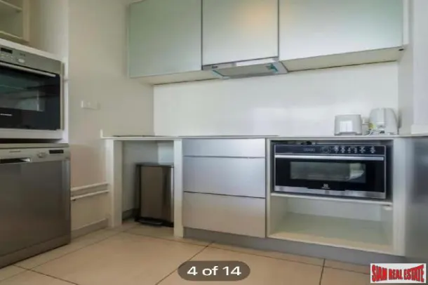 The Lofts Ekkamai - 2 Bedrooms and 2 Bathrooms for Rent in Phrom Phong Area of Bangkok 3