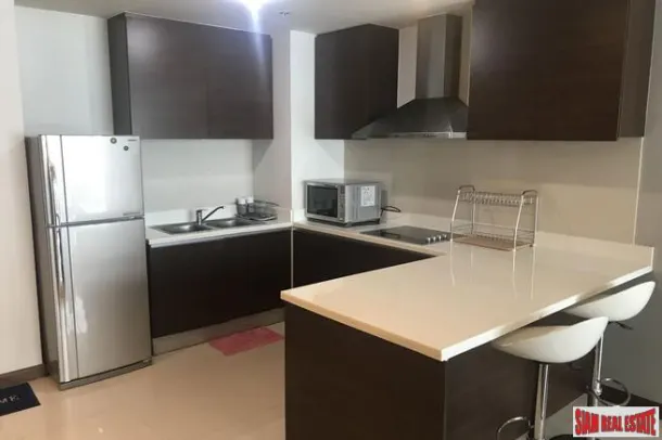The Rajdamri - Modern and Cheerful Two Bedroom Corner Condo in Ratchadamri 4