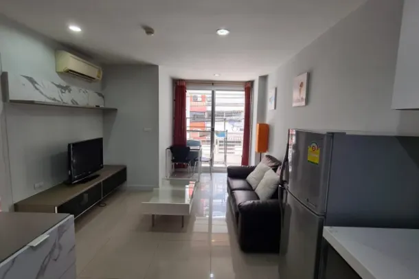 1-bed Apartment for sale in Ratchathewii — 1-bedroom apartment · Ratchathewii