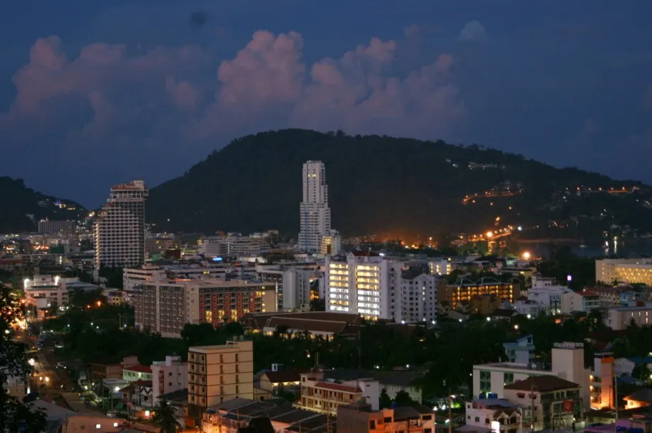 Prince Edward Resort - Studio Sea View in a Hillside Resort &amp; Residence for Rent in Patong Bay 4