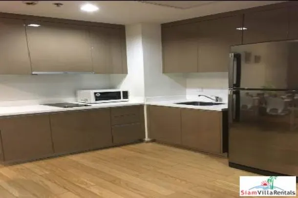 Siri at Sukhumvit 38 - Modern Two Bedroom for Rent in Thong Lo 2
