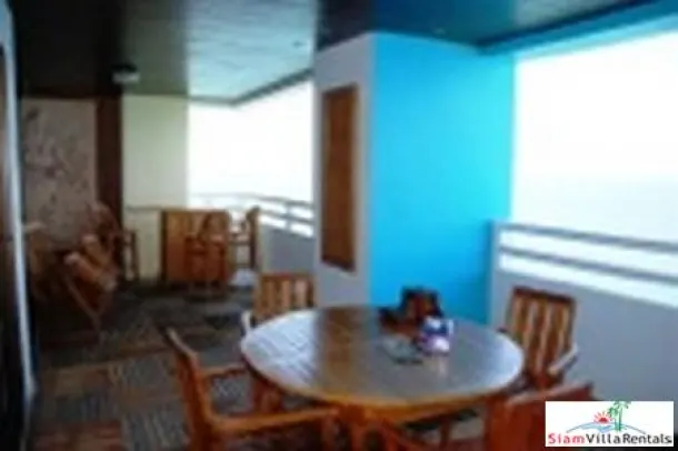 Two Bedroom, Sea View Condo in Cha-Am 3