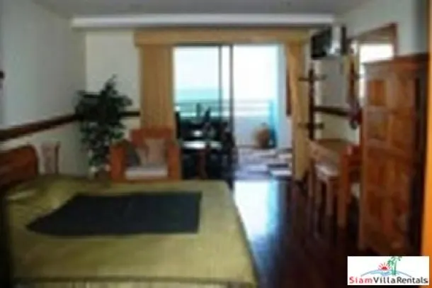 Two Bedroom, Sea View Condo in Cha-Am 4