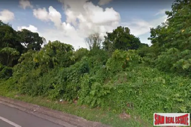 Large Land Plot for Sale Near Rawai Beach, Phuket_ Ideal for a condominium or a resort 3