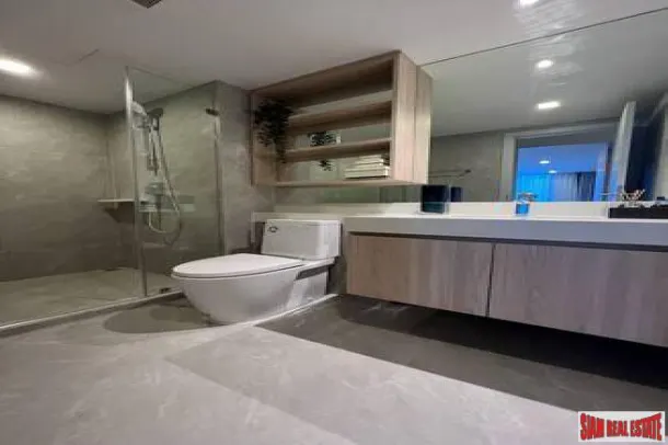 Piya Apartment Sukhumvit 15 - 100 sqm. and 2 bedrooms, 2 bathrooms 2