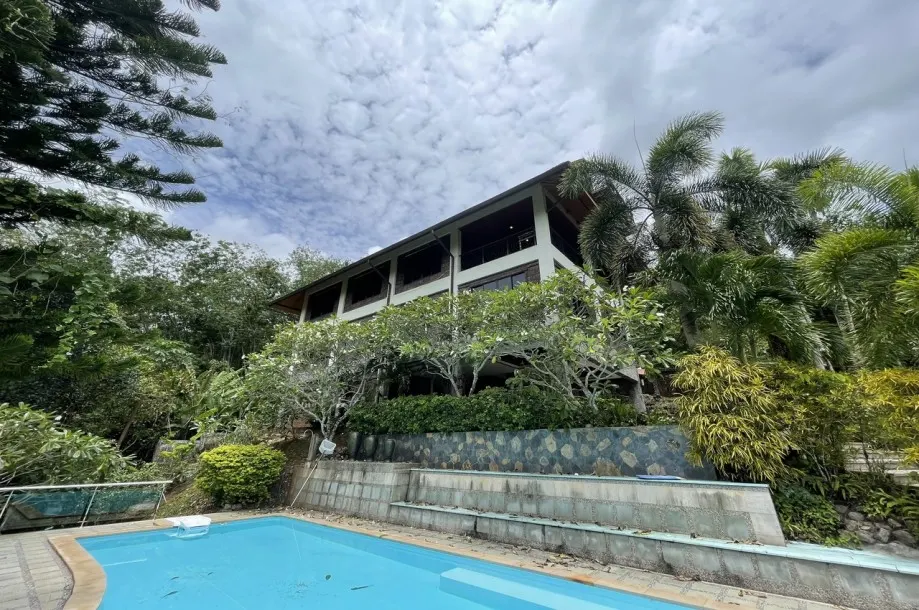 5-bed Villa for sale in Ao Nang — 5-bedroom villa · Ao Nang
