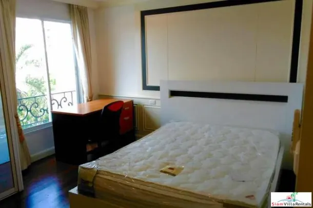 La Vie En Rose Place - Three Bedroom Low-Rise Condo with Green Garden and Pools Views in Thong Lor 2