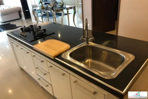 Baan Phrompong - Spacious &amp; Luxurious Two Bedroom Condo in Phrom Phong 4