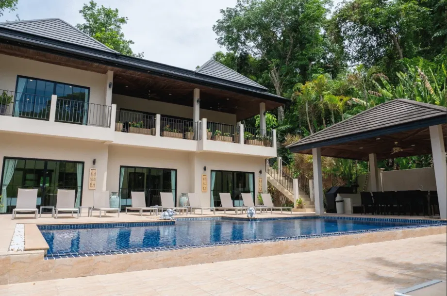 8-bed Villa for rent in Rawai — 8-bedroom villa · Rawai