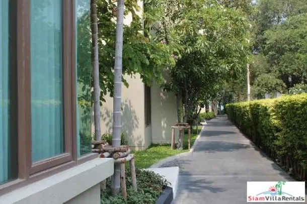 2 Bedrooms condominium on the beach for rent 4