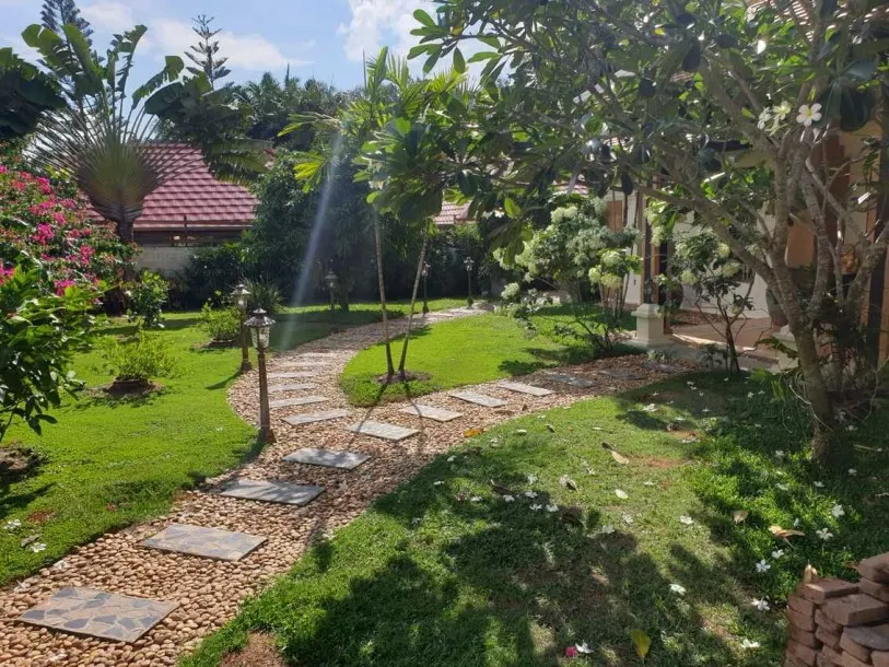 Sujika Gardens - Fully Upgraded Three Bedroom (+ Maids Quarter) Single Storey Pool Villa for Rent in Cherng Talay 4