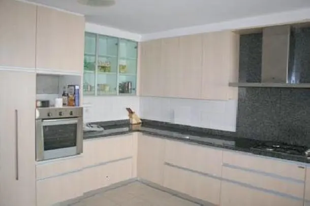 4-bed Penthouse for rent in Asoke — 4-bedroom penthouse · Asoke
