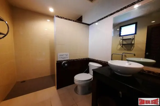 Large Private Six Bedroom Home for Sale Located in a Tropical Ao Nang Green Zone 2