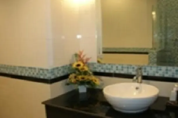 AP City Smart - Modern Two Bedroom Condo for Rent in Sukhumvit 18 Asoke Area 2
