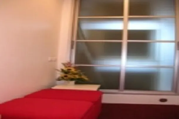 AP City Smart - Modern Two Bedroom Condo for Rent in Sukhumvit 18 Asoke Area 3