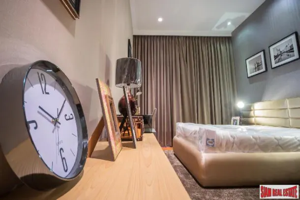 185 Rajadamri Condominium - 3 Bedrooms and 223 sqm, 35th Floor, Bangkok, Thailand 2