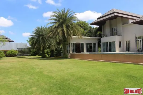 Baan Cocoon - Huge Four Bedroom Private Pool House with Golf Course and Lake Views for Sale in Kathu 2