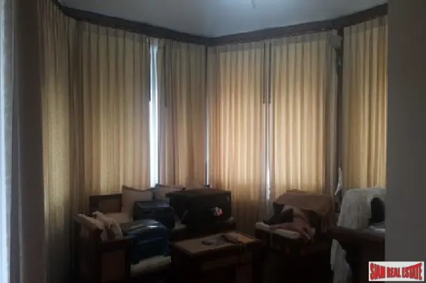 Beautiful 4 bedroom house in a quiet area for sale - East Pattaya 2