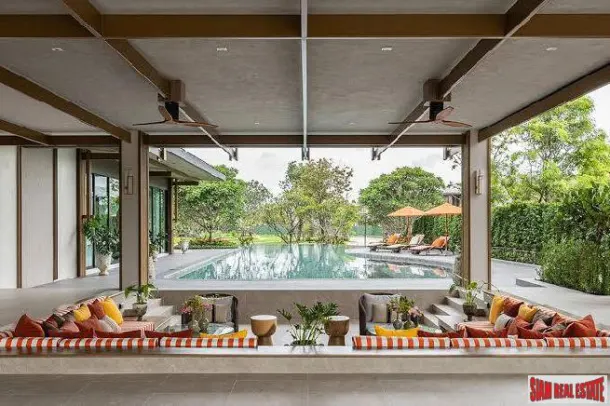 Burasiri Krungthep Kreetha - Spacious 196 sqm. House with 5 Bedrooms and Resort-Style Amenities, Conveniently Located in Hua Mak 4