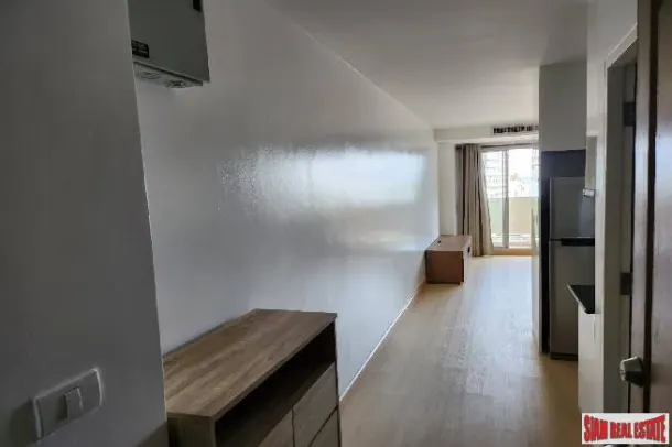 Baan Sukhumvit 36 - Large Two Bedroom Condo for Rent in Thong Lo with Unblocked City Views 3