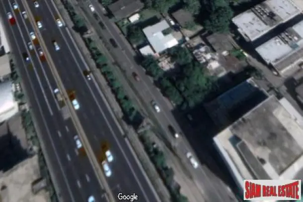 Residenial or Commerical Land Plot with Road Frontage at Sukhumvit Soi 2 3