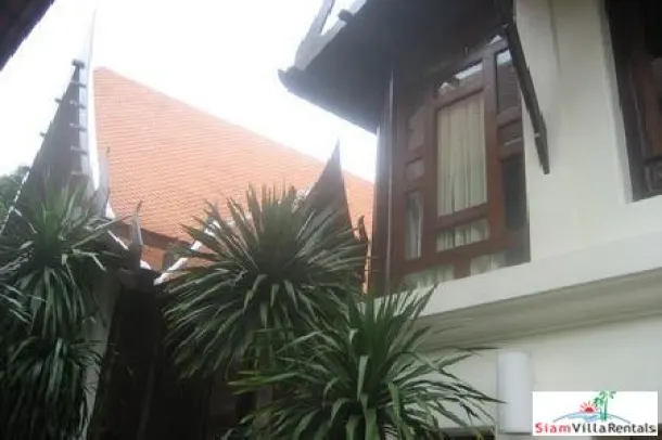 Baan Sukjai - Four Bedroom Thai Traditional House with in-house Swimming Pool near Thonglor BTS. 3