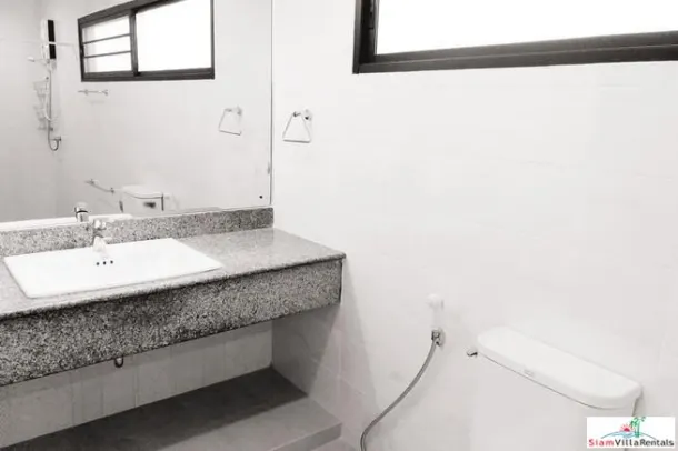 Citynest Sukhumvit 41 - Extra Large Three Bedroom Low Rise Condo for Rent in Phrom Phong 3