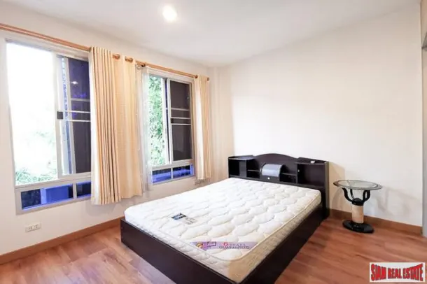 Baan Klang Krung Grande Vienna Rama 3 - Spacious and Modern Three Bedroom, Three Level Townhouse for Rent in Bang Phongphang, Bangkok 2