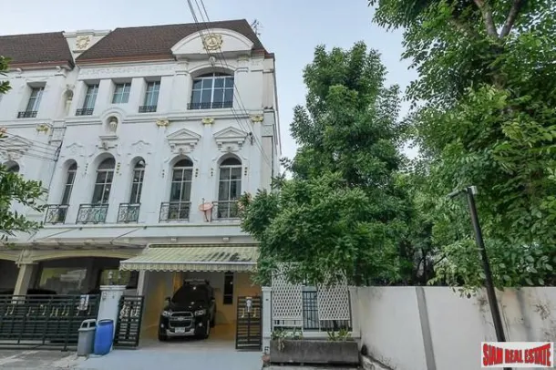 3-bed Townhouse for rent in Rama 3 / Yan Nawa — 3-bedroom townhouse · Rama 3 / Yan Nawa