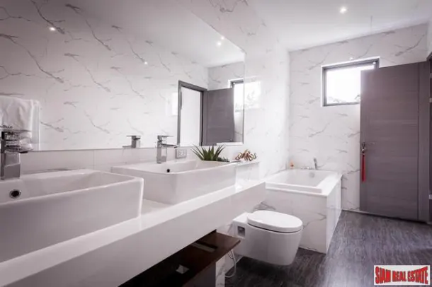 New Project of Stunning Modern 3-5 Bed Luxury Villas - East Pattaya 3
